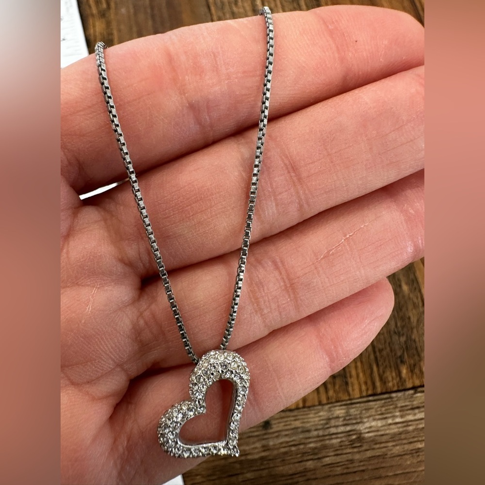 Heart Pendant Necklace - Silver Crystal Heart Necklace - Picture 5 of 5